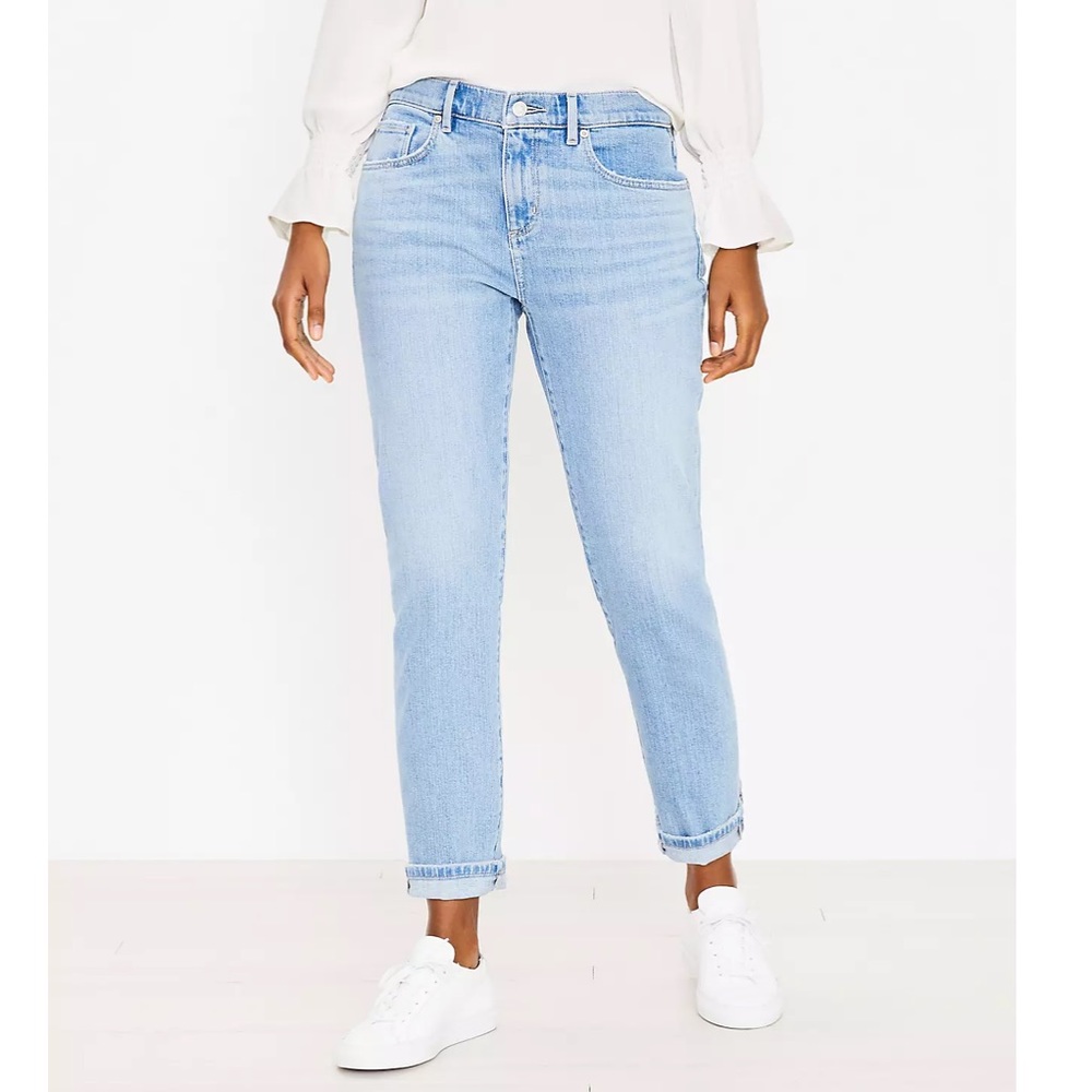 LOFT curvy super soft girlfriend jeans - size 4